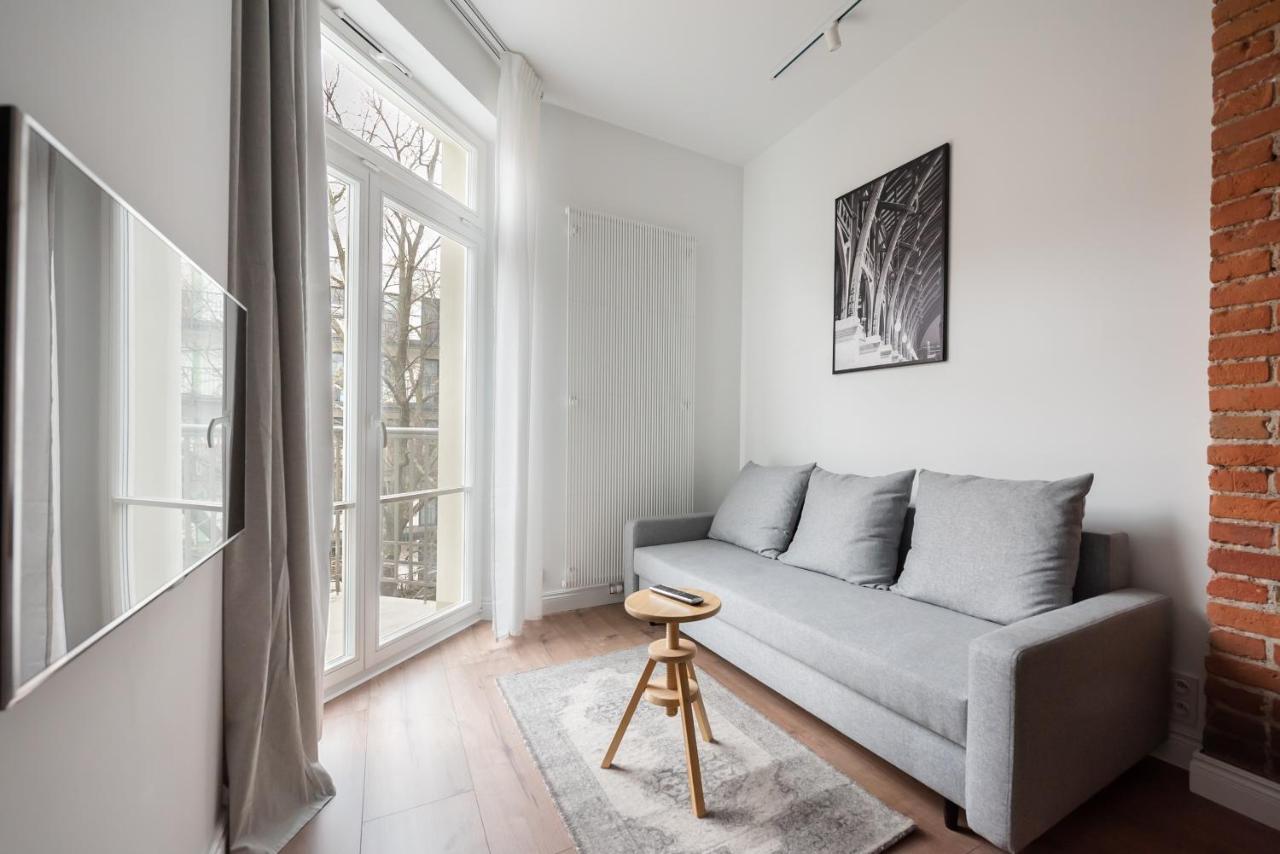 East Warsaw Modern Apartment Exterior photo